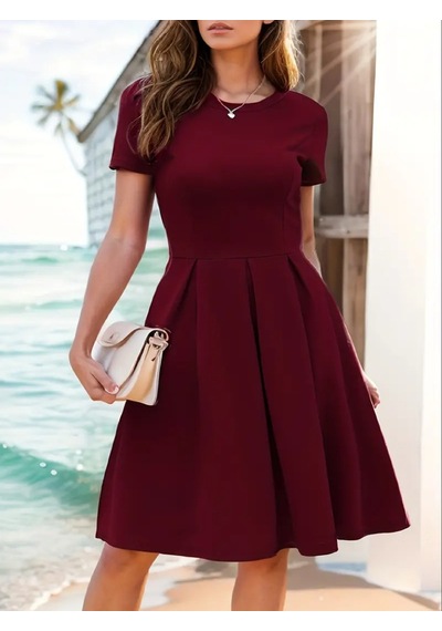 Efnaz Style Kadın Kısa Kollu Bisiklet Yaka Önden Pile Detaylı Janjan Krep Elbise Kırmızı Efnaz Style Kadın Kısa Kollu Bisiklet Yaka Önden Pile Detaylı Janjan Krep Elbise Kırmızı