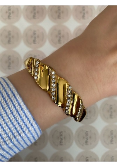 Pinery Jewels İri Taşlı Modern Paslanmaz Çelik Kelepçe Bileklik -günlük Ve Özel Altın