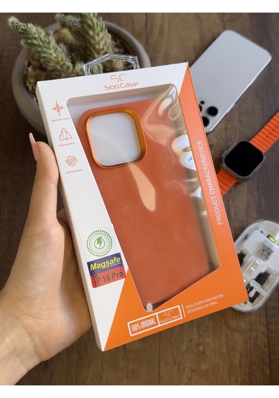 Apple iPhone 16 Pro Uyumlu Kadife Yüzeyli Magsafe Uyumlu Premium Kılıf Soocase691 Turuncu