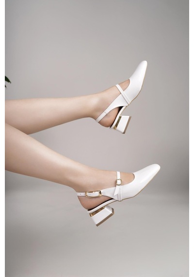 Nesilshoes Nesil Shoes Senyo 405 Beyaz Rugan Tokalı Kadın Sandalet