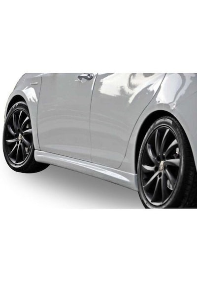 Alfa Romeo Giulietta Yan Marşpiyel Plastik Boyasız Nam Tunıng Garage