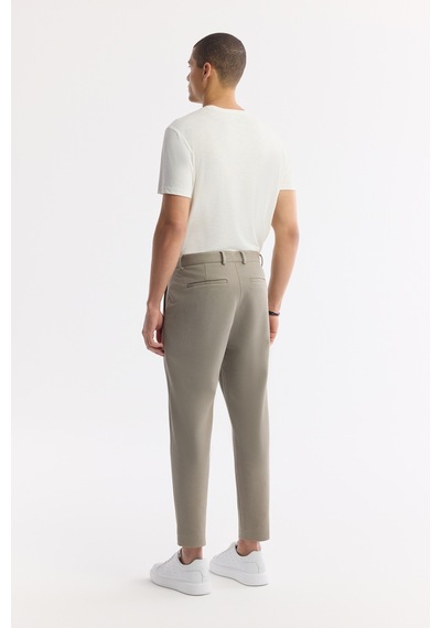 Avva Erkek Yağ Yeşili Klasik Bel Pamuklu Jersey Carrot Fit Pantolon A51y3013