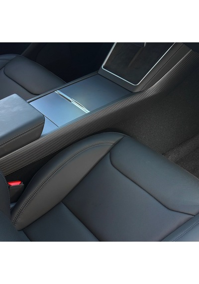 Tesla Model Y Juniper İçin Uyumlu Orta Konsol Yan Kaplama - 2 Parça Parlak Karbon