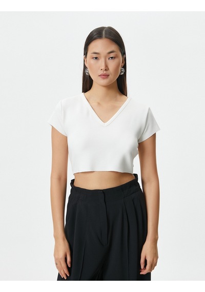 Koton Crop Tişört Kısa Kollu V Yaka Ekru 4sak50231ek 4SAK50231EK010 Ekru