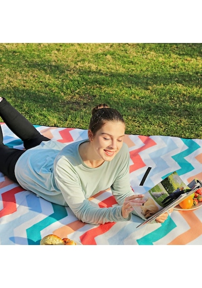 Picnic Blanket, 200 X 200 Cm, Outdoor Beach Blanket For Camping, Park, Yard, With Waterproof Backing, Foldable, Red Wave Çok Renkli Picnic Blanket, 200 X 200 Cm, Outdoor Beach Blanket For Camping, Park, Yard, With Waterproof Backing, Foldable, Red Wave Çok Renkli