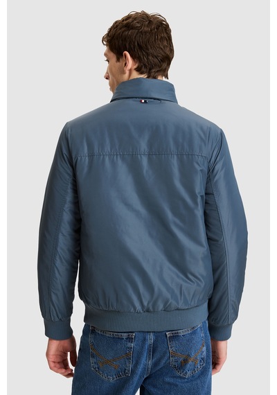 U.S. Polo Assn. Erkek Petrol Dik Yaka Fermuarlı Cepli Yağmurluk Tarzı Mont 50326198-vr102 U.S. Polo Assn. Erkek Petrol Dik Yaka Fermuarlı Cepli Yağmurluk Tarzı Mont 50326198-vr102