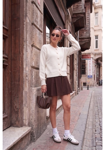 Lela Premium Regular Fit Bisiklet Yaka Yumuşak Dokulu Bayan Hırka 680Hi00147 Ekru