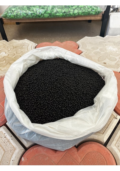 Bitki Gübresi Koyu Renkli 0.1 KG