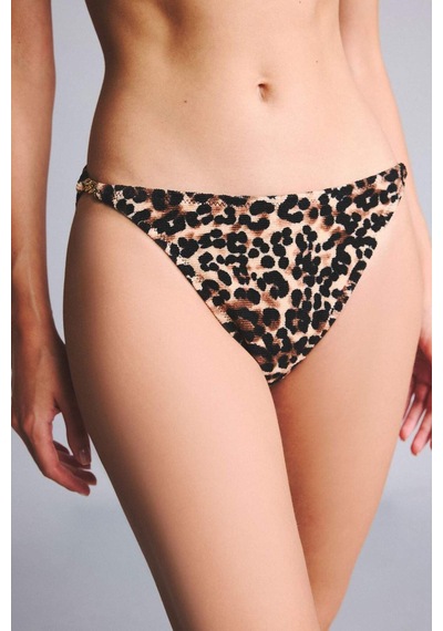 Defacto Regular Fıt Leopar Desenli Kırışık Dokulu Kumaş Bikini Alt G7038ax26smbk81 Siyah-bk81 Defacto Regular Fıt Leopar Desenli Kırışık Dokulu Kumaş Bikini Alt G7038ax26smbk81 Siyah-bk81
