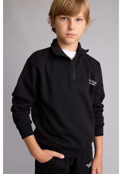 Defacto Regular Fit Yarım Fermuarlı Dik Yaka İçi Yumuşak Tüylü Yazı İşlemeli Sweatshirt Erkek Çocuk H9689a826wnbk81 Siyah-bk81