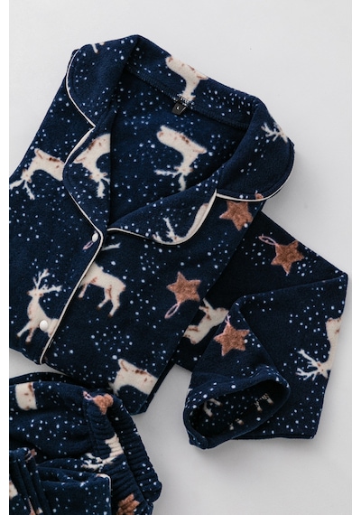 Nisanca Kışlık Yılbaşı Desenli Kadın Gömlek Polar Pijama Takımı- Geyikli Yılbaşı Pijaması- Büyük Beden Pijama Lacivert Nisanca Kışlık Yılbaşı Desenli Kadın Gömlek Polar Pijama Takımı- Geyikli Yılbaşı Pijaması- Büyük Beden Pijama Lacivert