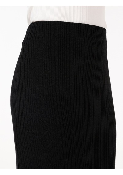 Colin's Colins Slim Fit Siyah Kadın Etek Cl1070873 Q1.v2 Blk Siyah