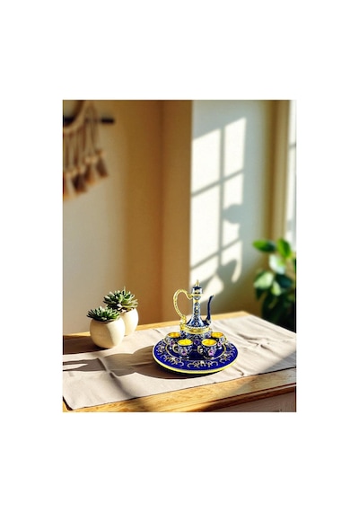 Taş Detaylı Dekoratif Likör Takımı 8 Parça Mıknatıslı Tepsi Üzerinde Sabit Taşlı Takım 10x8 CM 728352589
