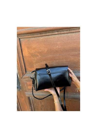 Just Polo Kadın Yeni Sezon Örgü Detaylı Ayarlanabilir Askılı Lüks El Ve Omuz Çantası Ebat : 26 X 14 Cm Siyah