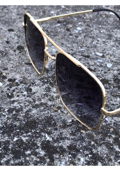 Unisex Gold Çerçeveli Güneş Gözlüğü
