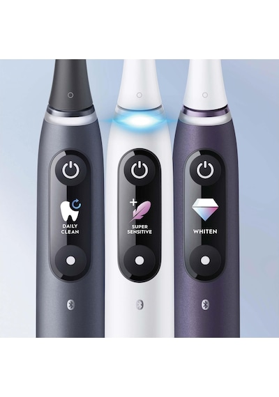 Oral-B iO8 Şarjlı Diş Fırçası Beyaz