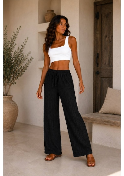 Hira Life Fashion Kadın Kumaşı Kabartma Detaylı Bol Paça Ve Önü Bağcıklı Salaş Burgu Şık Pantolon Siyah Siyah Hira Life Fashion Kadın Kumaşı Kabartma Detaylı Bol Paça Ve Önü Bağcıklı Salaş Burgu Şık Pantolon Siyah Siyah