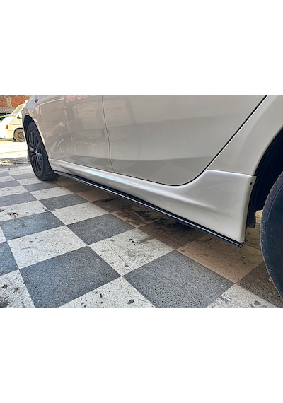 Egea Sedan Marşpiyel - Plastik - Boyasız