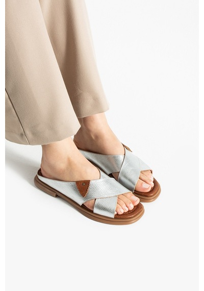 Dabab Shoes Narel Kadın Gümüş Hakiki Deri Düz Taban Çapraz Bant Terlik Sandalet