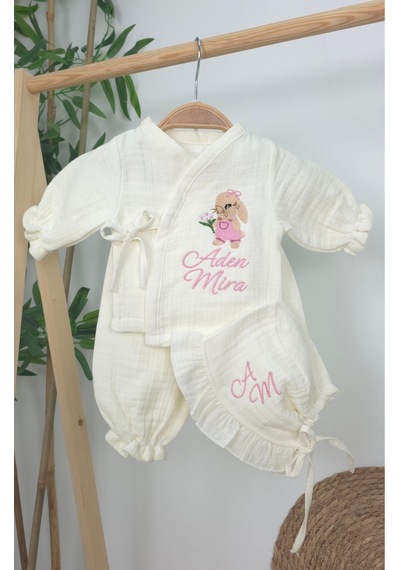Gros Shop Müslin Yeni Doğan 4katlı Organik %100pamuk Kişiye Özgü Nakışlı Hastane Çıkış Seti Tavşan Modell-2 Ekru