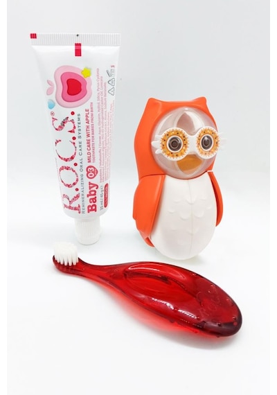 Rocs Baby 0 - 3 Yaş Soft Diş Fırçası + Flipper Baykuş Hijyenik Saklama Kabı Turuncu + Elma Püresi Macun 35 ML