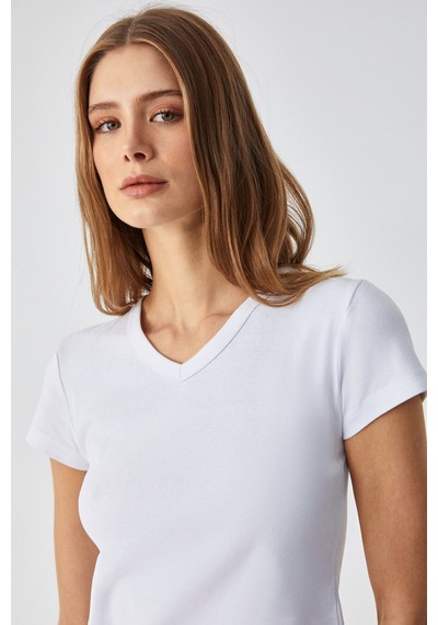 ETHIQUET ASROUTI Kadın Slim Kısa V Yaka Kısa Kol Beyaz T-Shirt