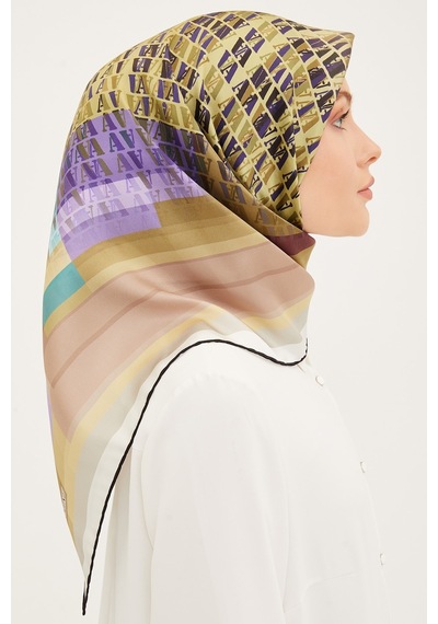 Armine 90 90 İpek Eşarp 8934d Sura E23ya8934d01 - 90x90 / 53