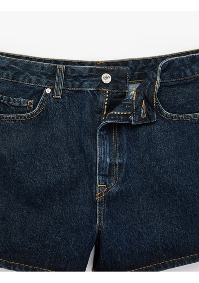 Koton Normal Bel Düğmeli Pamuklu Rahat Kalıp Mini Denim Şort Koyu İndigo 6sal40003md İndigo Koton Normal Bel Düğmeli Pamuklu Rahat Kalıp Mini Denim Şort Koyu İndigo 6sal40003md İndigo