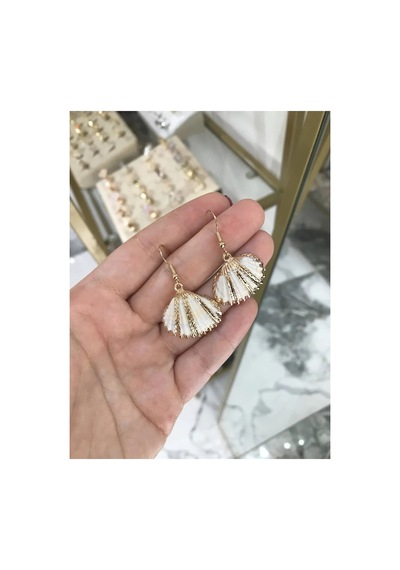 Gold Detaylı Deniz Kabuğu Küpe Altın
