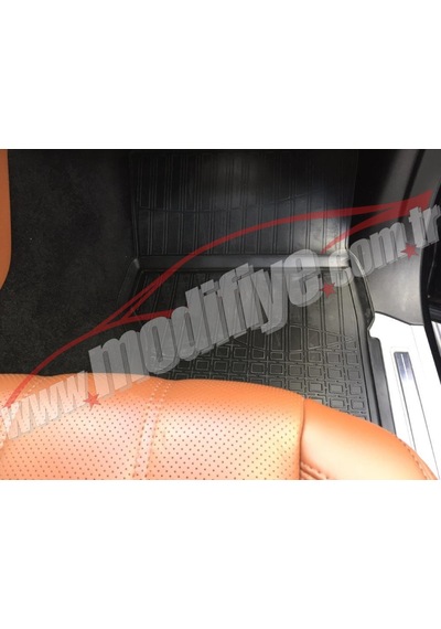 Range Rover 3D Havuzlu Paspası 1.Kalite Araca Özel Tasarım