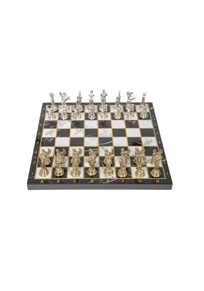 Lüks Metal Satranç Takımı Krom Kaplama Pegasus Atları & Klasik Mermer Desenli Siyah Tahta 20 Cm.