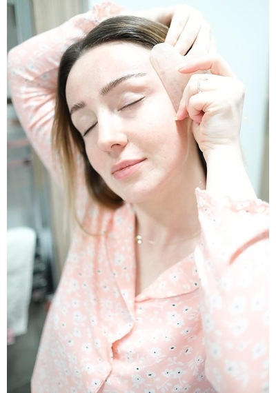 Lovelybird El Yapımı Doğal Gül Kuvars/yeşil Yıldız Taşı Gua Sha Guasha Hamam Masaj Aleti, Akupunktur Terapisi İçin Kalp Şeklinde Eyer Tahtası 2 Adet/set