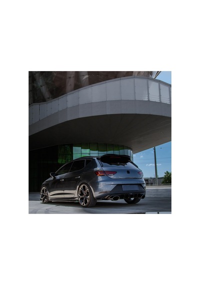 Seat Leon Fr 2017-2019 Arka Difüzör Piano Black Sportif Arka Difüzör Seti