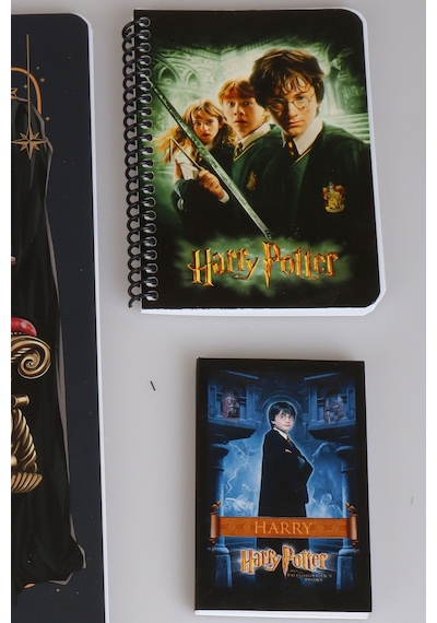 X Dekomus "wizard Icons Collection" Harry Potter Lisanslı 10 Parça Kırtasiye Seti A4 Defter,cetvel,kurşun Kalem,silgi,kalemtraş Altın