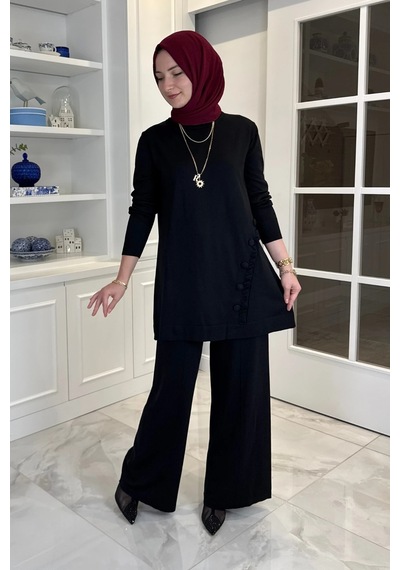 Rabia Şamlı Feryal Pantolonlu Triko Takım Siyah Normal