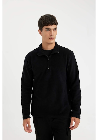 DeFacto Siyah Tüylenme Yapmayan Soğuk Geçirmez Regular Fit Dik Yaka Fermuarlı Polar Sweatshirt Y3996AZNSBK81