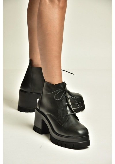 Fox Shoes Z965065909 Siyah Kalın Topuklu Kadın Bot