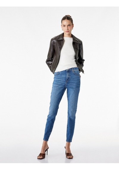 Koton Yüksek Bel Pamuklu Düğmeli Dar Paça Skinny Denim Pantolon - Skinny Push Up Fit Jean Orta İndigo 6sal40192md