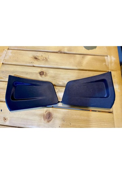 Seat Leon Uyumlu Bagaj İç Trim Sağ