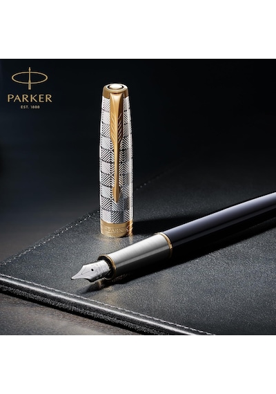 Parker Sonnet Paslanmaz Çelik Altın Tasarımlı Dolma Kalem, Orta K Diğer