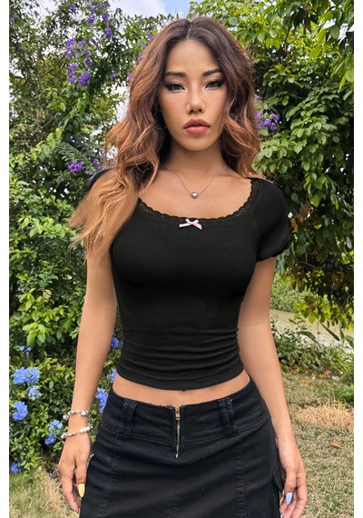 Fantezia Night Kadın Siyah Göğsü Ve Kolları Dantelli Fiyonklu Kısa Kol Crop Top Bluz