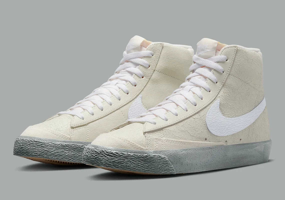 Nike Blazer Mid '77 Emb Çok Renkli