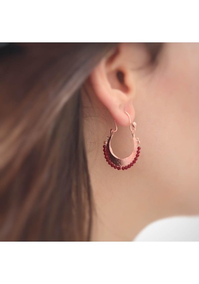 Kök Yakut Taşlı Otantik Rose Kaplama Gümüş Küpe Gümüş
