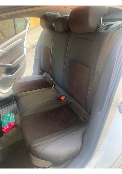 Volkswogen Passat B8 Arka Sırt 2+1 Uyumlu Siyah Taytüyü Siyah Deri Siyah Ip2015 2020 Arası Uyumlu