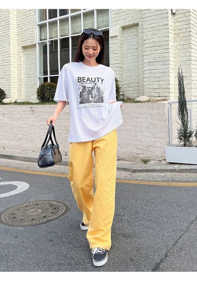 Unisex Beyaz Beauty Baskılı Oversize Bisiklet Yaka T-shirt 001