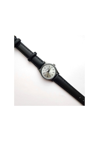 Retro Kadın Kol Saati, Vintage Tasarım, Klasik Tasarım, Siyah Kasa, Minimal Tasarım, Kayışlı Siyah Altın