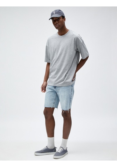 Koton Basic Oversize Tişört Bisiklet Yaka Kısa Kollu Gri 3Sam10059Hk 3Sam10059Hk031 Gri Koton Basic Oversize Tişört Bisiklet Yaka Kısa Kollu Gri 3Sam10059Hk 3Sam10059Hk031 Gri