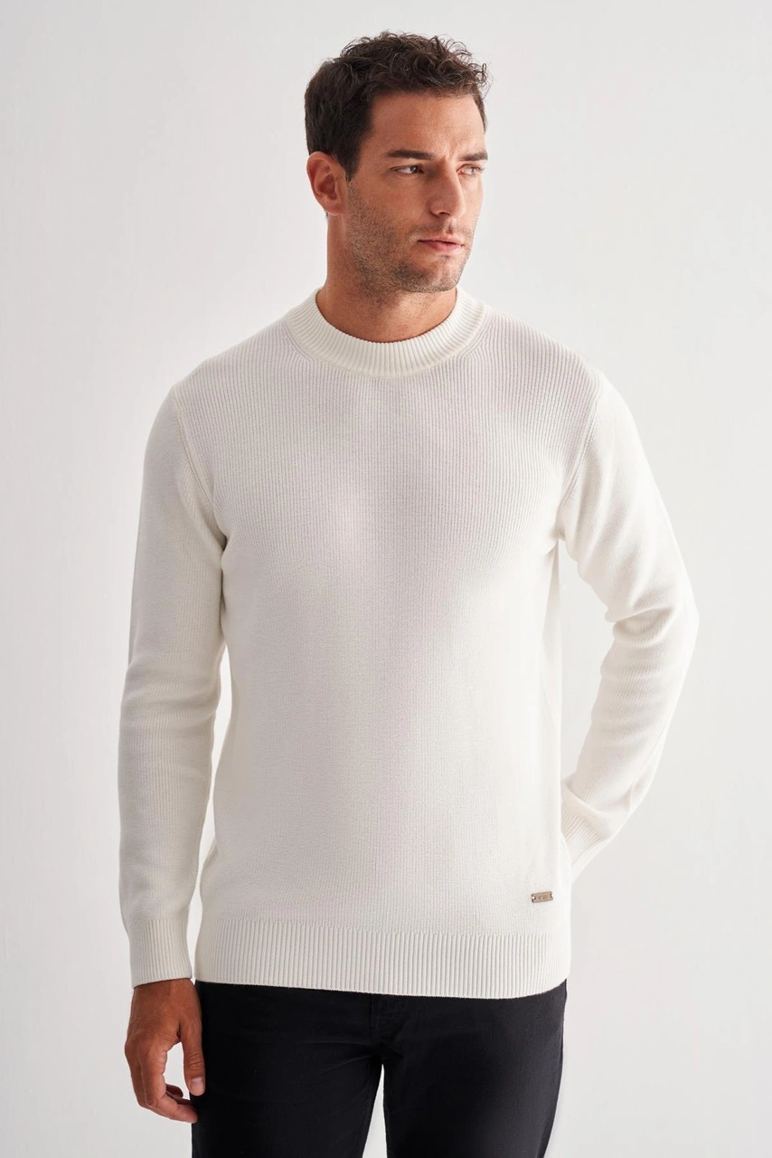 Açık Krem Yarım Balıkçı Yaka Uzun Kol Cepsiz Comfort Fit Casual Pamuklu Triko Kazak 1012255203 Açık Krem Açık Krem Yarım Balıkçı Yaka Uzun Kol Cepsiz Comfort Fit Casual Pamuklu Triko Kazak 1012255203 Açık Krem