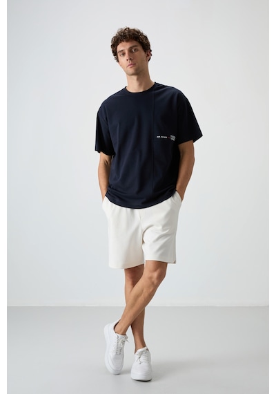 Air Jones Tommy Life Lacivert Pamuklu Kalın Yüzeyi Dokulu Oversize Fit Baskılı Erkek T-shirt - 88370 Lacivert Air Jones Tommy Life Lacivert Pamuklu Kalın Yüzeyi Dokulu Oversize Fit Baskılı Erkek T-shirt - 88370 Lacivert