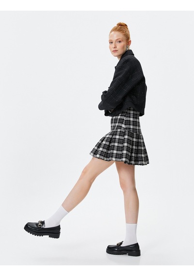 Koton Tüvit Pileli Mini Etek Slim Fit Siyah Ekose 4wal70034ıw Siyah Ekoseli Siyah